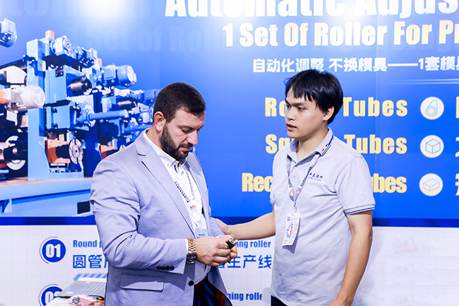 安 接待.jpg官網.jpg